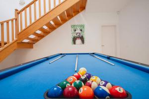 1085big-playa-blanca-villa-vista-rey-pool-table