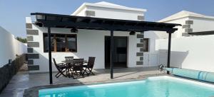 1590big-playa-blanca-villa-arabella-private-pool
