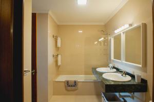 333big-vista-princesa-bathroom