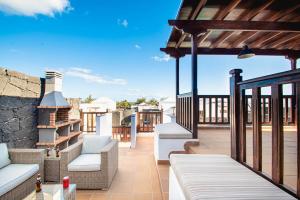 336big-playa-blanca-villa-vista-rey-outdoor-bbq