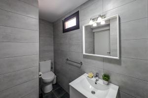 villa-penguina-ensuite-bathroom