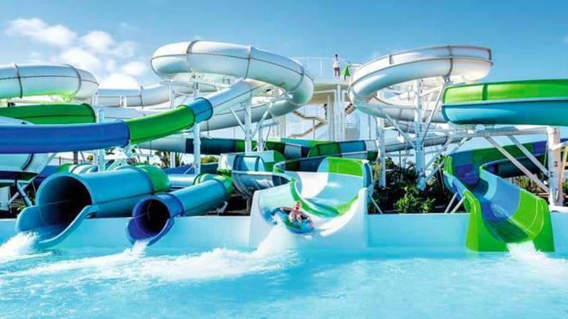 Aqualave Waterpark Playa Blanca family fun