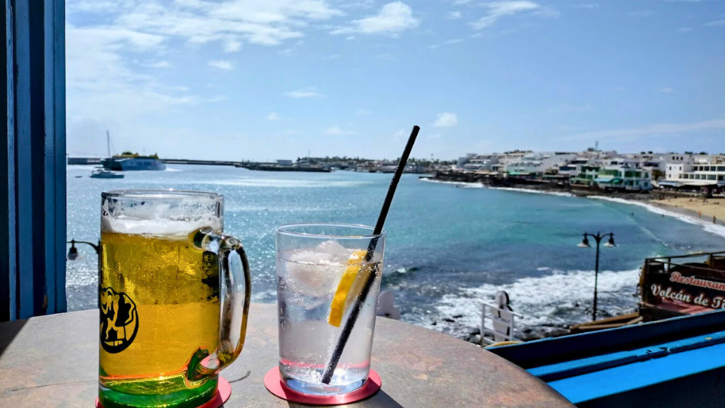 Bars in Playa Blanca
