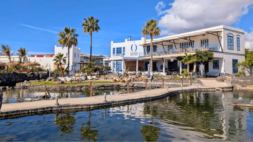 The Perfect Ending: Hotel Day Pass Playa Blanca for Late Departures 7 Hotel Day Pass Playa Blanca